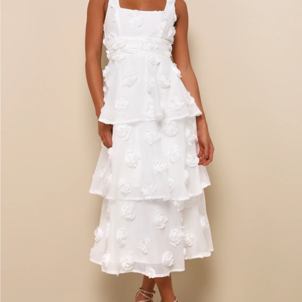 Lulu's White Floral Midi Dress